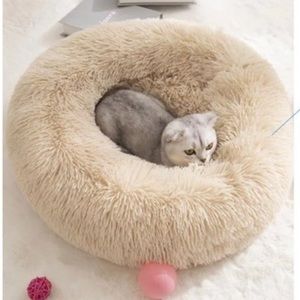 Fluffy and Comfy Dog Cat Donut Bed Washable Cream 28in (70cm)